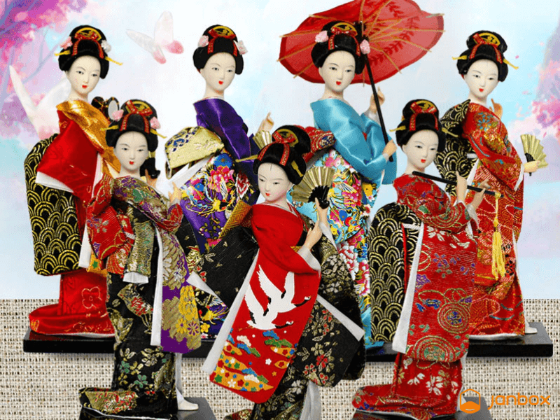 traditional japanese geisha dolls