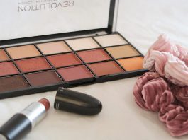 Review 5 dòng phấn mắt Revolution quốc dân bán chạy nhất năm 2022 phan-mat-Revolution