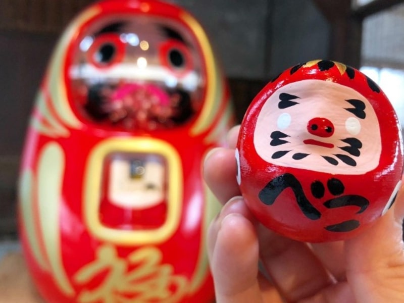 japanese-daruma-doll