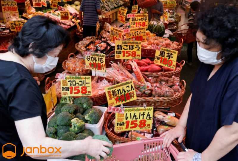 Purchasing-wholesale-from-Japan-is-cost-effective