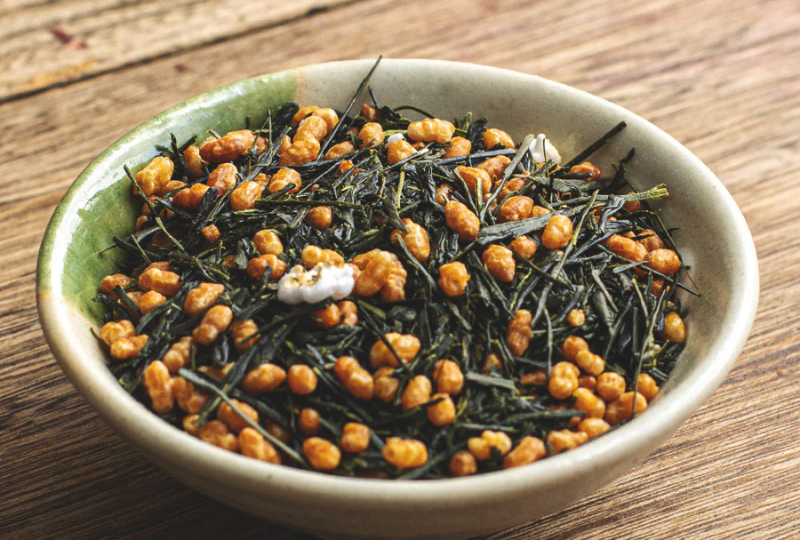 Genmaicha Tea Leaves and Rice